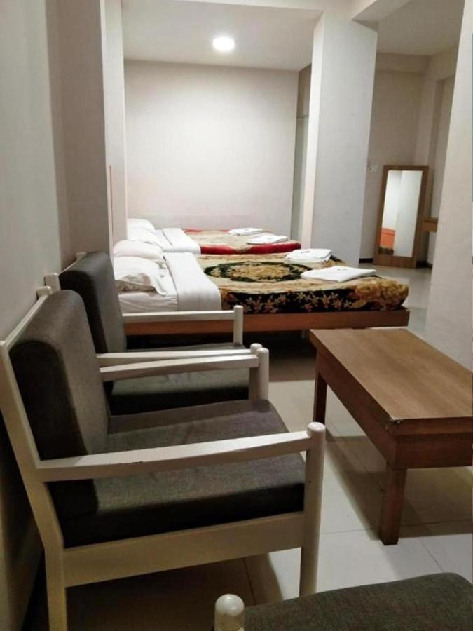 โรงแรมปรีทิ พาเลซ อูตี ภายนอก รูปภาพ